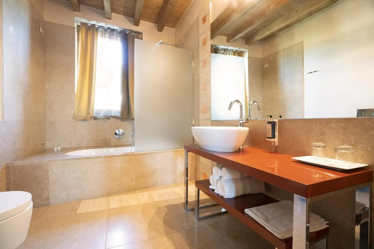 Il Borgo - 1711 Luxury Guest House Arlate