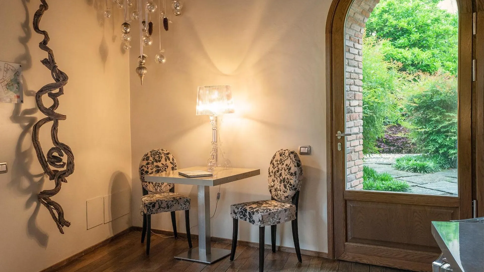 Il Borgo - 1711 Luxury Guest House Arlate Italien